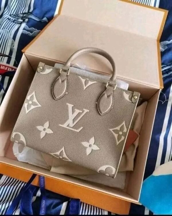 Louis Vuitton Handbags
