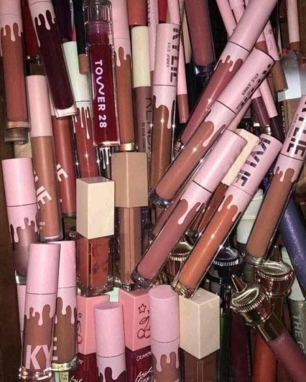 790434572_122099943291464032_8960133408820282457_n HIGH END COSMETIC PRODUCTS