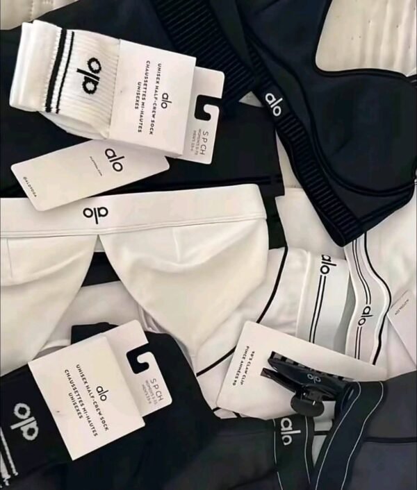 Alo Clothing Sets