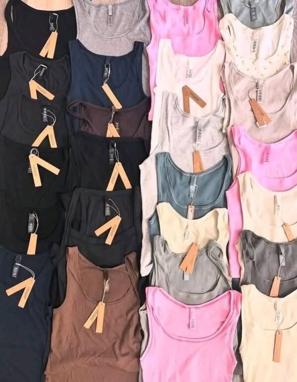 812374376_122138523351355680_8674575865529945716_n SKIMS Clothing
