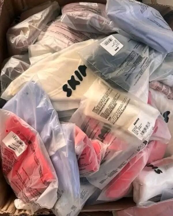812755162_122103878937474414_5582556614759931530_n SKIMS Clothing