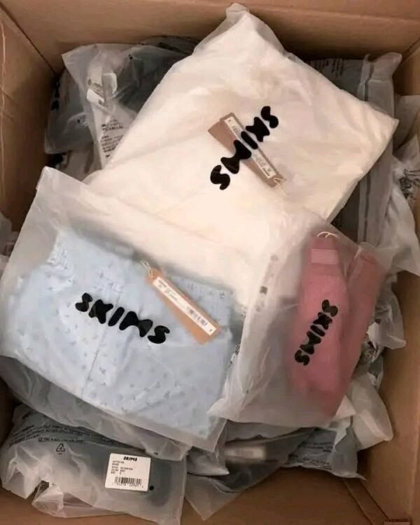 812940890_122103878829474414_1397884195800378159_n SKIMS Clothing