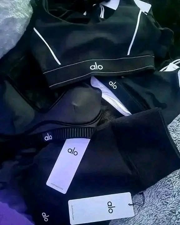 Alo Clothing Sets